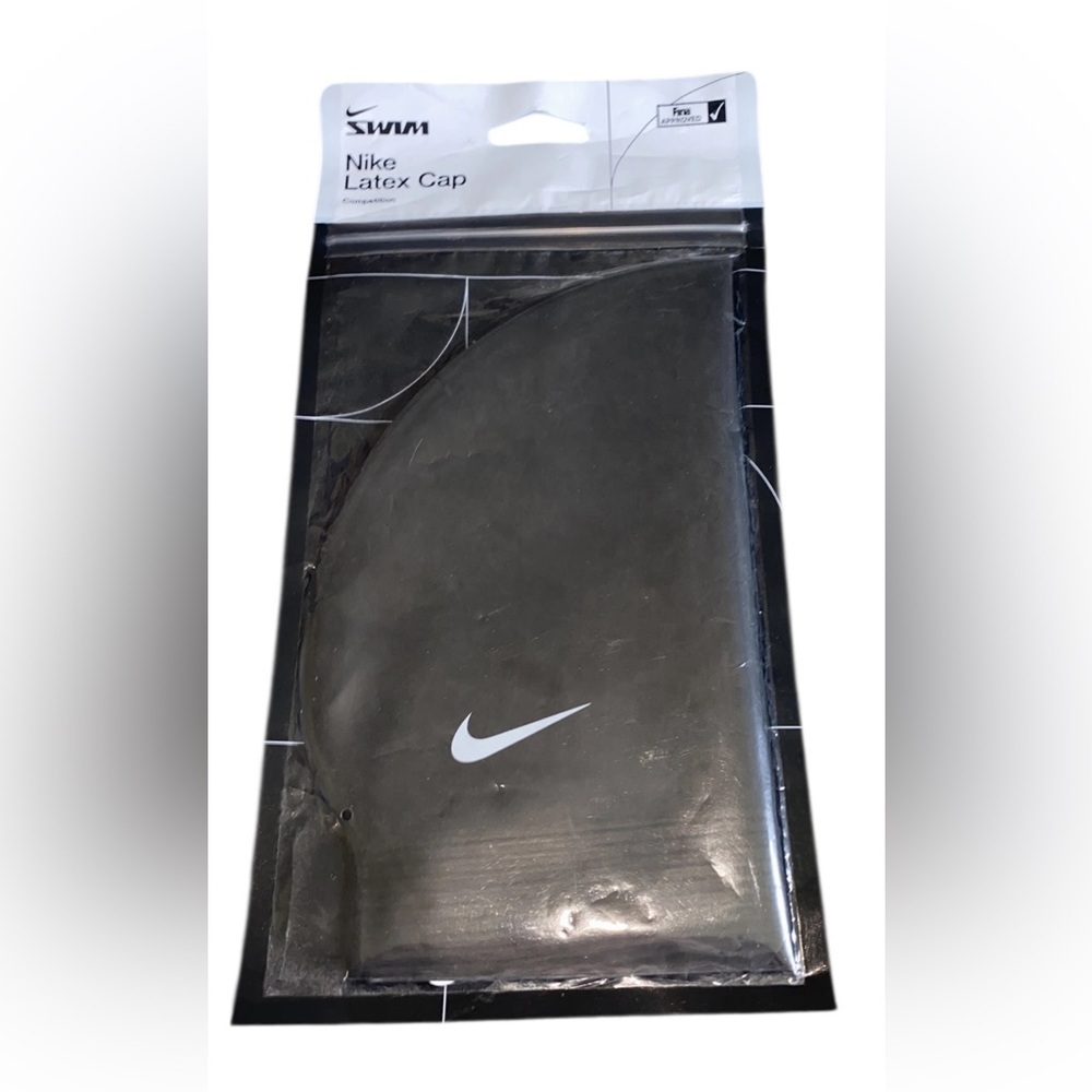 NWT Nike Training Latex Swim Cap Unisex. One Size SU34049